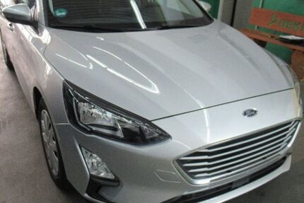 Ford Focus 2.813 km 16.999 € Friedberg 86316