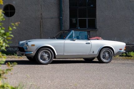 Fiat 124 Spider 135.000 km 17.500 &euro; Mering 86415