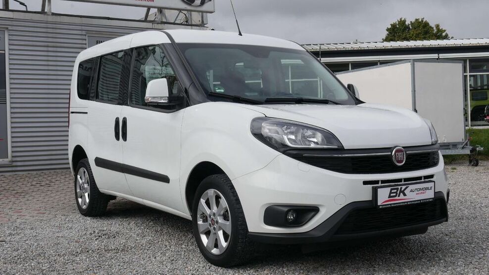 Fiat Doblo 122.800 km 14.990 € Königsbrunn 86343