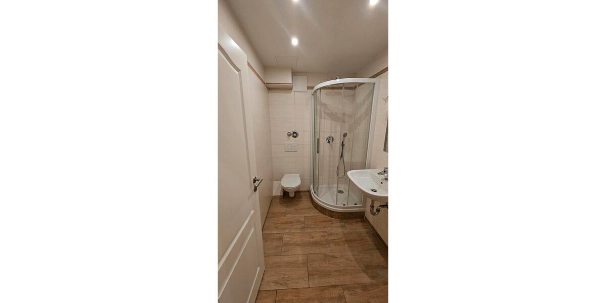 Eigentumswohnung, hell, zentral, 2 Zi Whg saniert, 2 zimmer