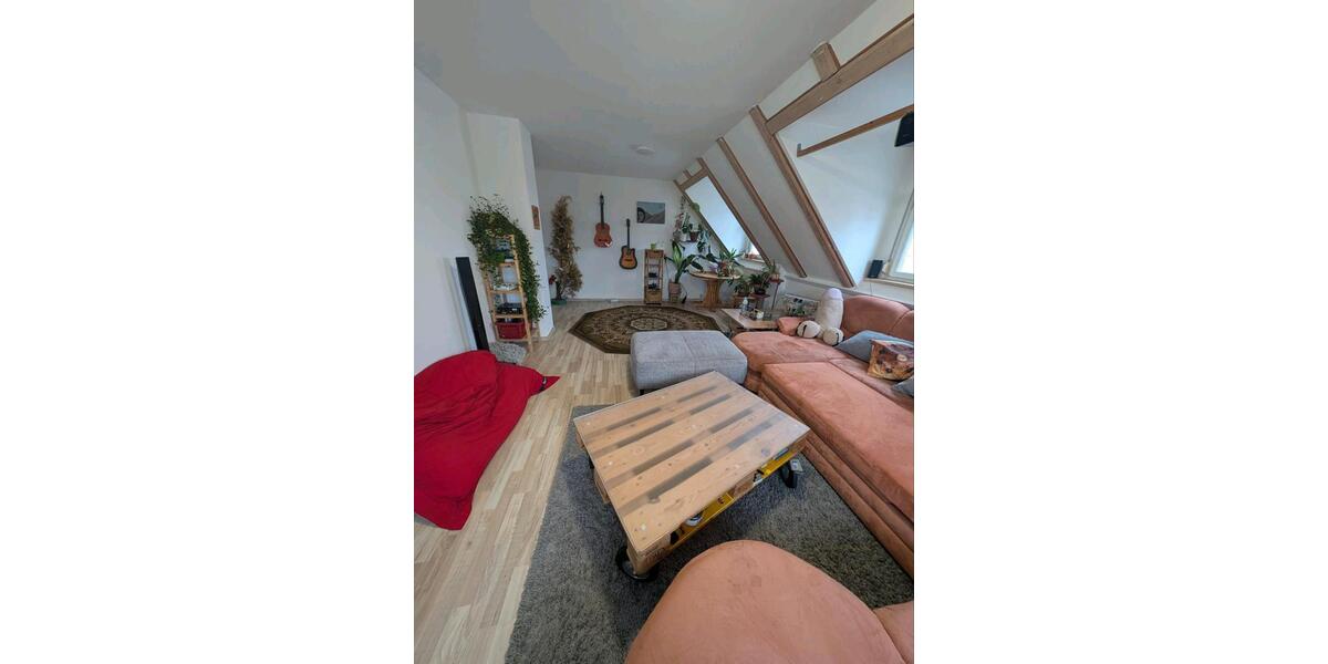 Dachgeschoßwohnung Fischach - 4 Zimmer, 86 m&sup2;, 300&euro; | Angebot:24763501