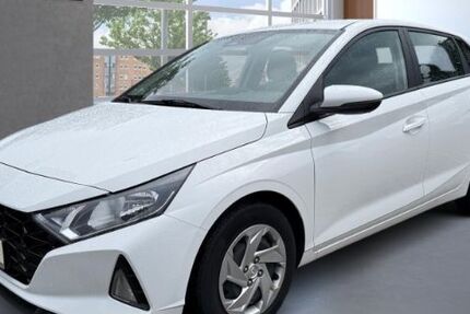 Hyundai i20 35.854 km 15.985 € Augsburg 86165