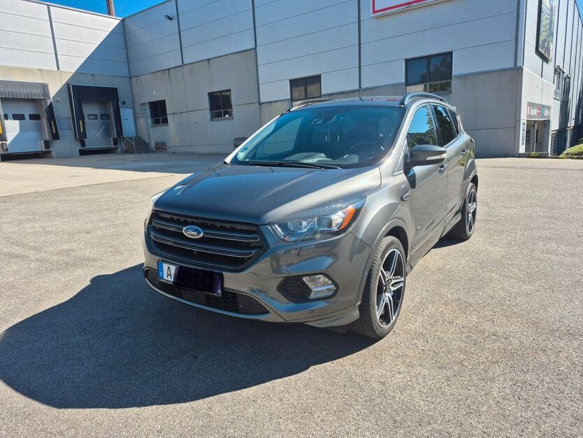 Ford Kuga 129.000 km 12.500 € Augsburg 86161