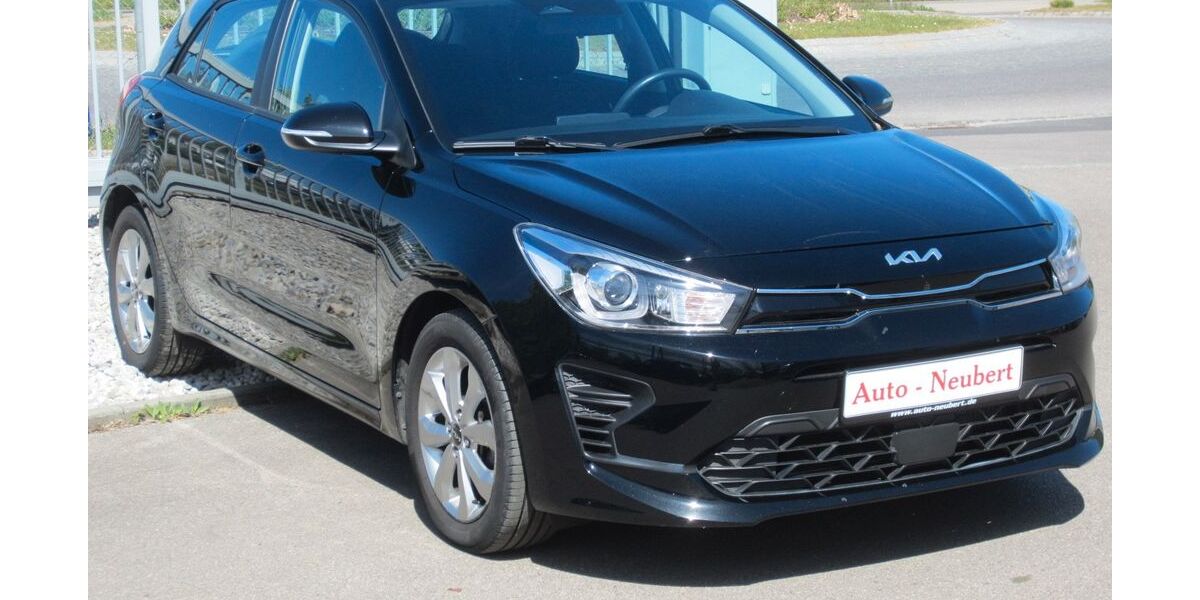 Kia Rio 87.000 km 12.950 &euro; Stadtbergen 86391