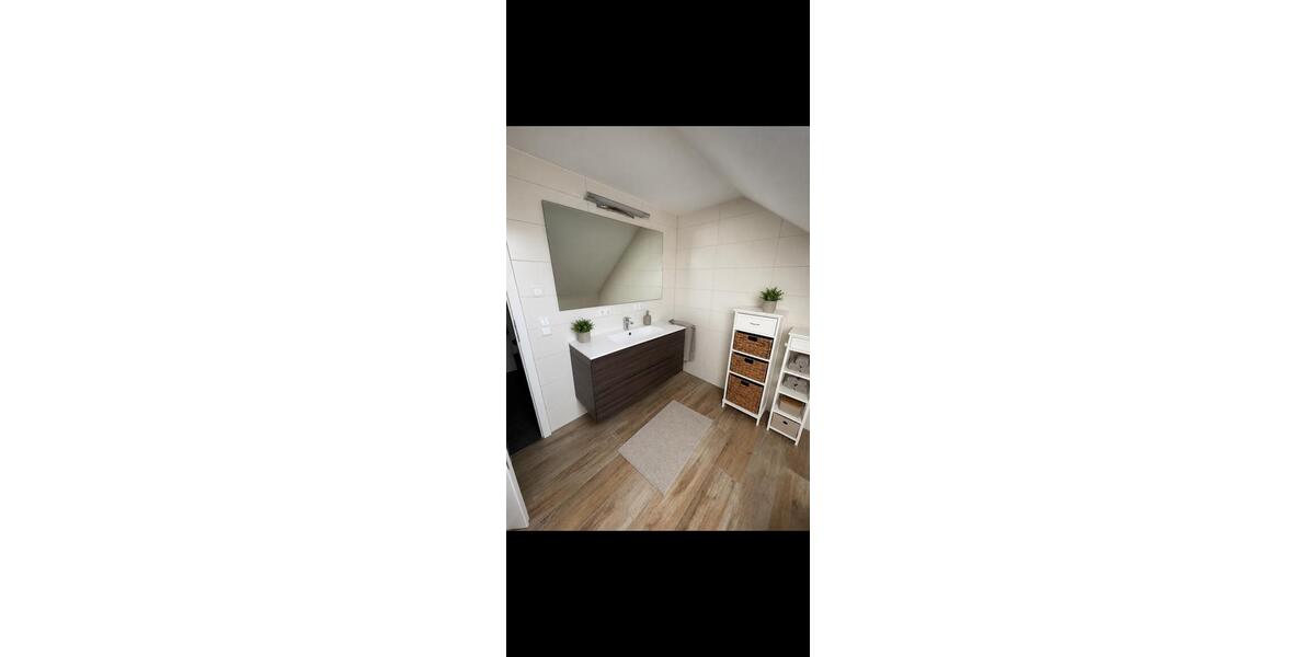Dachgeschoßwohnung Altomünster - 2 Zimmer, 64 m&sup2;, 900&euro; | Angebot:26638638