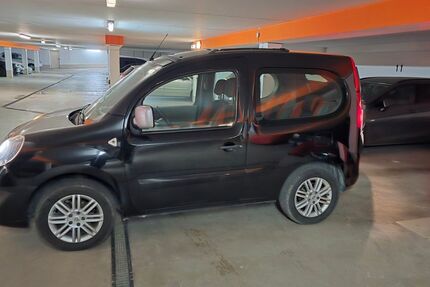Renault Kangoo 142.250 km 2.999 &euro; Augsburg 86163