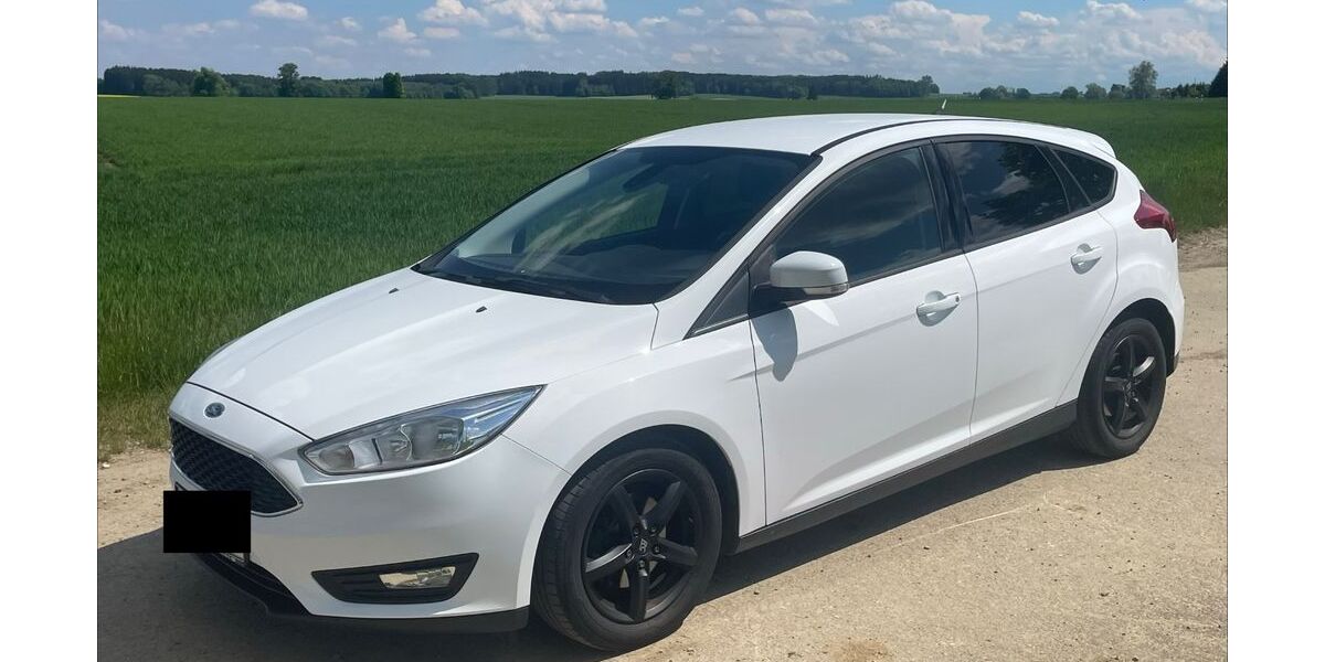 Ford Focus 120.000 km 5.400 &euro; Steindorf 82297