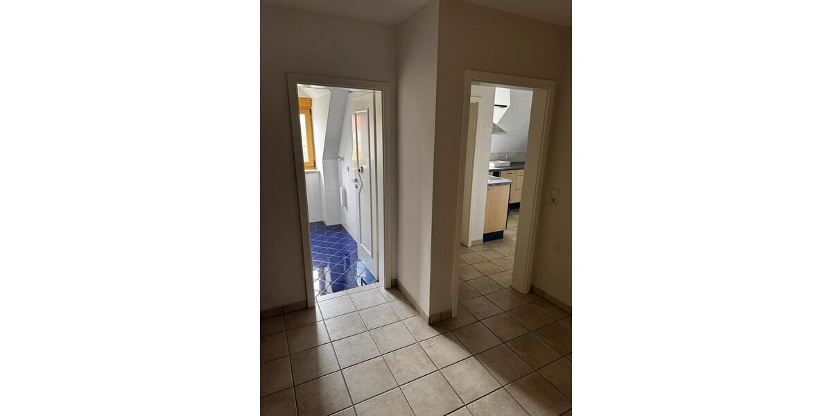Maisonettenwohnung Kutzenhausen - 4 Zimmer, 100 m&sup2;, 1.200&euro; | Angebot:26573302