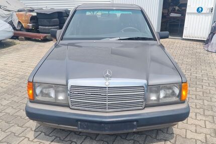 Mercedes-Benz 190 180.000 km 3.500 € Schiltberg 86576
