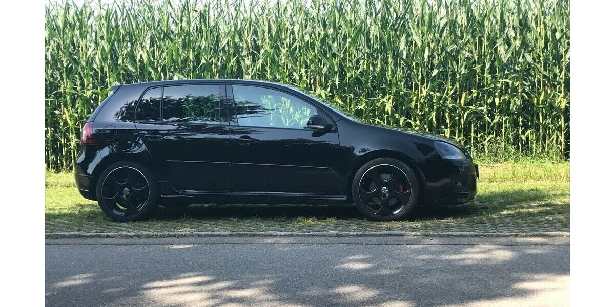 VW Golf 200.000 km 14.900 &euro; Aichach 86551