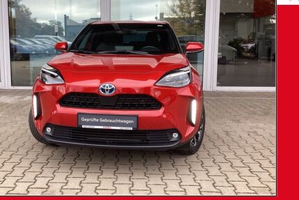 Toyota Yaris Cross 21.560 km 23.780 € Gersthofen 86368