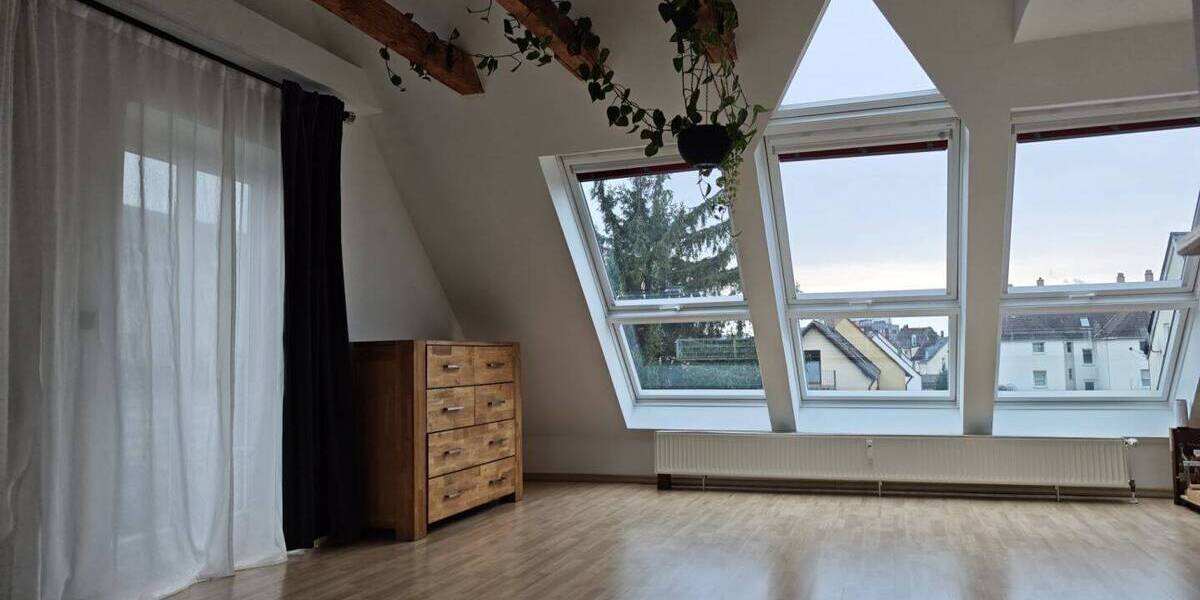 Etagenwohnung Augsburg Lechhausen - 3 Zimmer, 75 m&sup2;, 310.000&euro; | Angebot:26138857