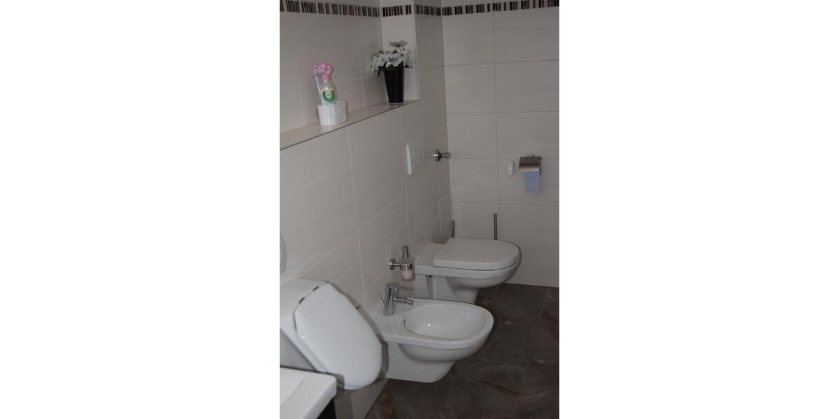Erdgeschoßwohnung Egenhofen - 4 Zimmer, 164 m&sup2;, 690.000&euro; | Angebot:26531955