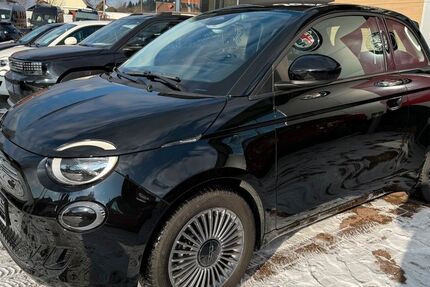 Fiat 500e 21.600 km 18.490 &euro; Diedorf / Augsburg 86420