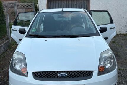 Ford Fiesta 110.600 km 1.999 &euro; Friedberg 86316
