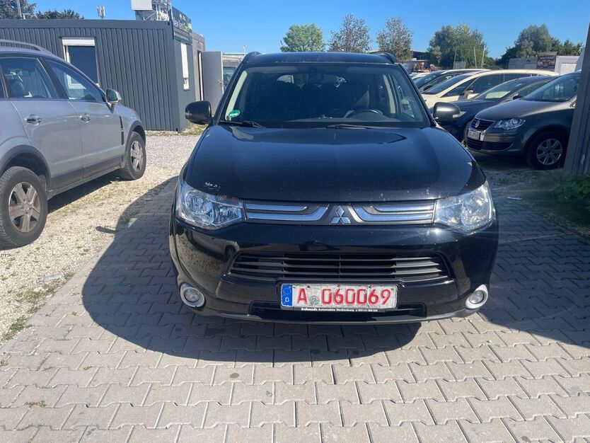 Mitsubishi Outlander 266.000 km 5.990 € Augsburg 86167