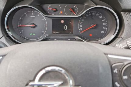 Opel Grandland (X) 68.100 km 14.995 &euro; Langerringen 86853