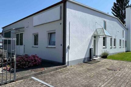 Haus Königsbrunn - 3.000&euro; | Angebot:25696148