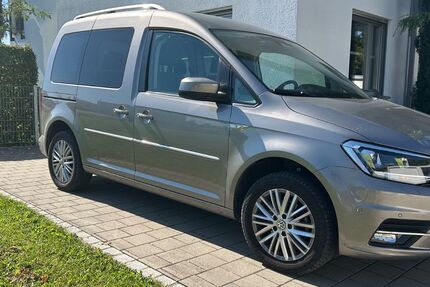 VW Caddy 125.900 km 17.300 &euro; Gersthofen 86368