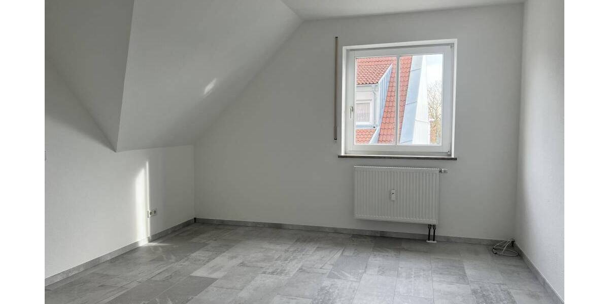 Etagenwohnung Königsbrunnn - 3 Zimmer, 83 m&sup2;, 930&euro; | Angebot:25995769