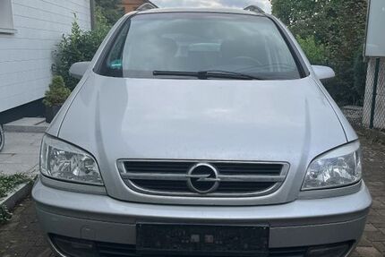 Opel Zafira 159.747 km 699 € Petersdorf 86574