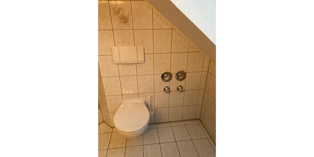 Dachgeschoßwohnung Großaitingen - 4 Zimmer, 98 m&sup2;, 1.376&euro; | Angebot:26365013