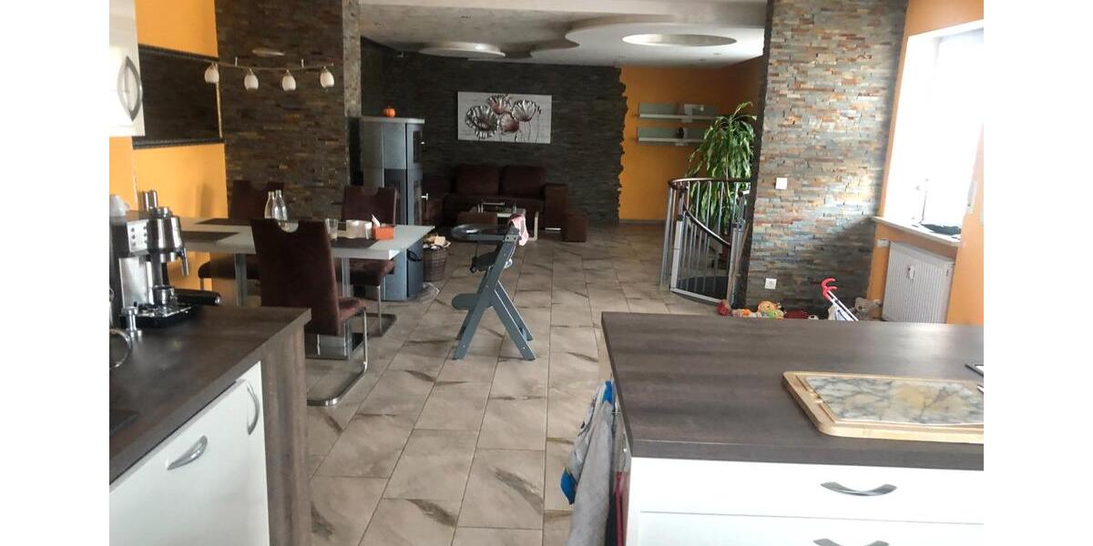Erdgeschoßwohnung Egenhofen - 4 Zimmer, 164 m&sup2;, 690.000&euro; | Angebot:26531955