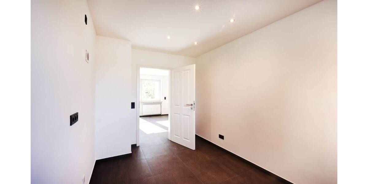 Mehrfamilienhaus, Wohnhaus Augsburg Haunstetten - 9 Zimmer, 232 m&sup2;, 1.249.000&euro; | Angebot:26740187