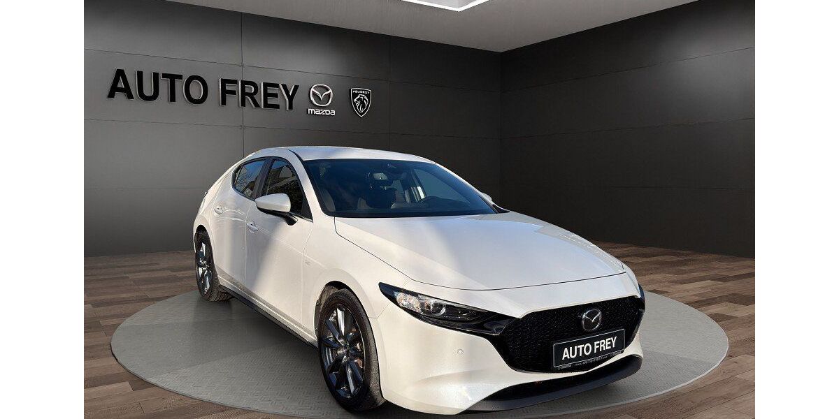 Mazda 3 44.000 km 21.990 &euro; Gersthofen 86368