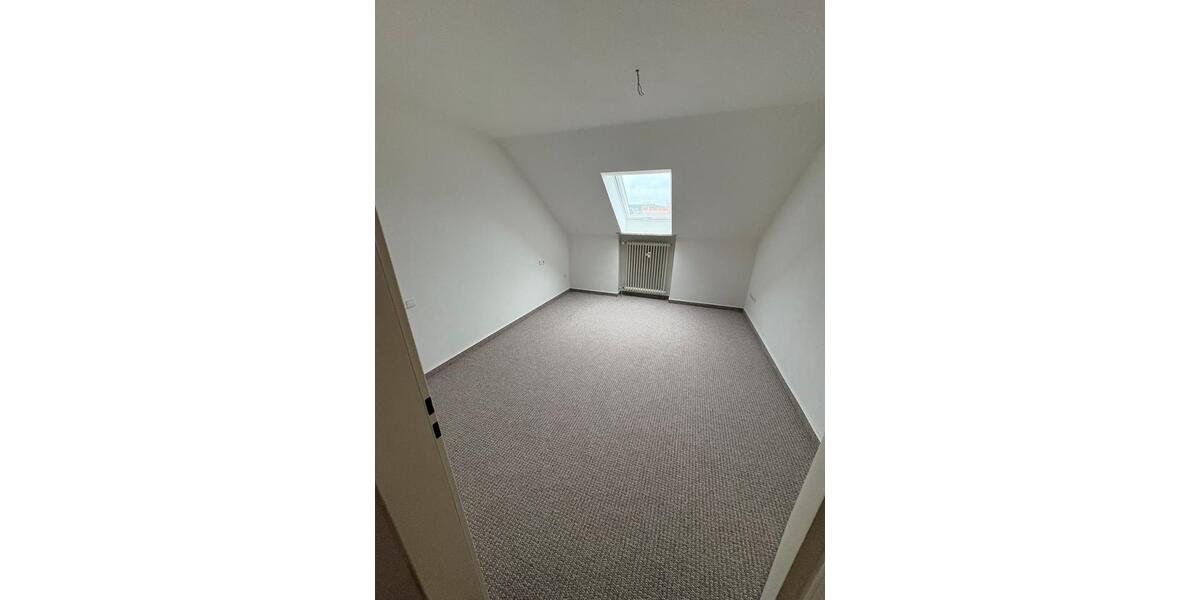 Dachgeschoßwohnung Gessertshausen - 2 Zimmer, 50 m&sup2;, 570&euro; | Angebot:26429645