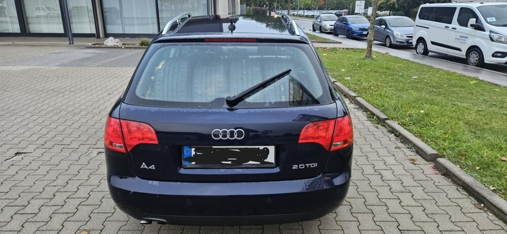 Audi A4 Avant 367.300 km 1.299 € Augsburg 86150