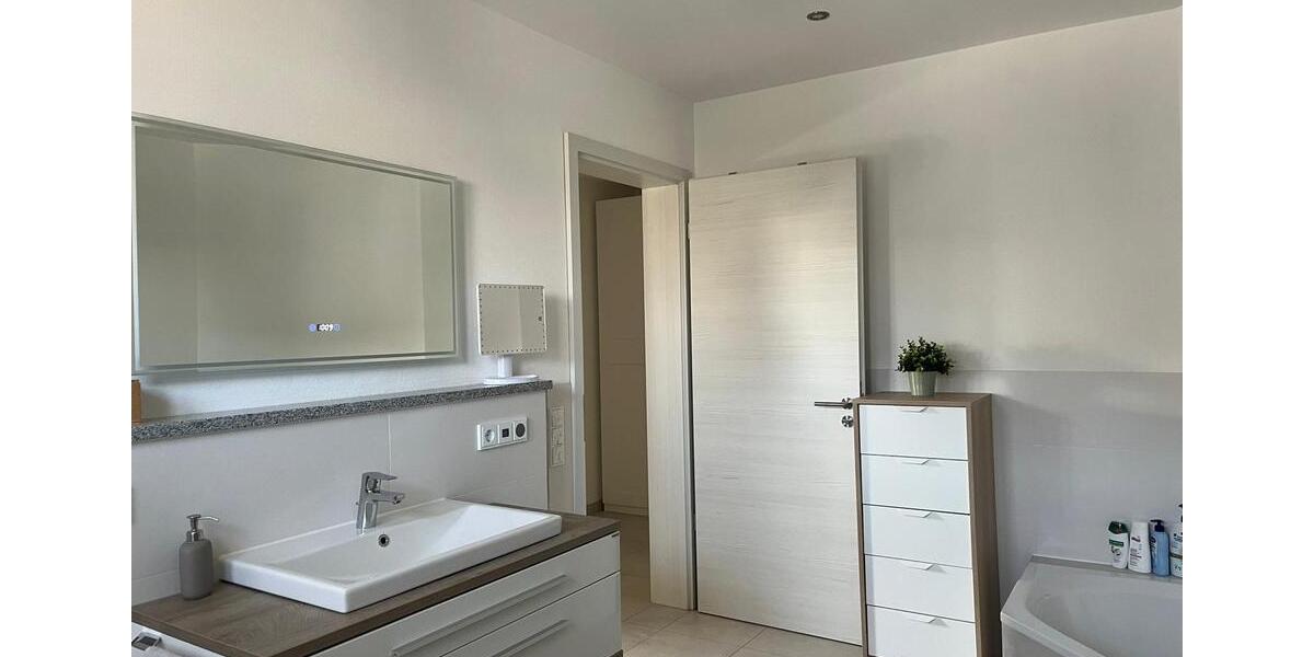 Etagenwohnung Jesenwang - 4.5 Zimmer, 119 m&sup2;, 1.530&euro; | Angebot:26262648