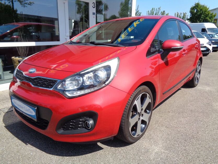 Kia Rio 90.200 km 6.990 € Augsburg 86179