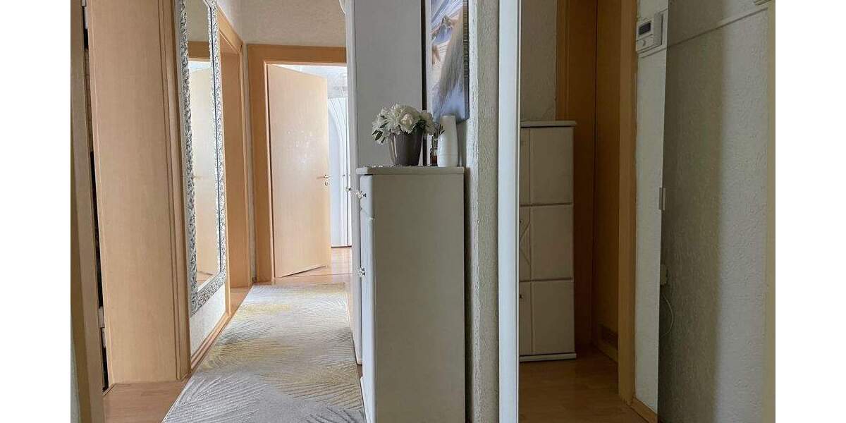 Etagenwohnung Augsburg Lechhausen - 3 Zimmer, 72 m&sup2;, 265.000&euro; | Angebot:25800733
