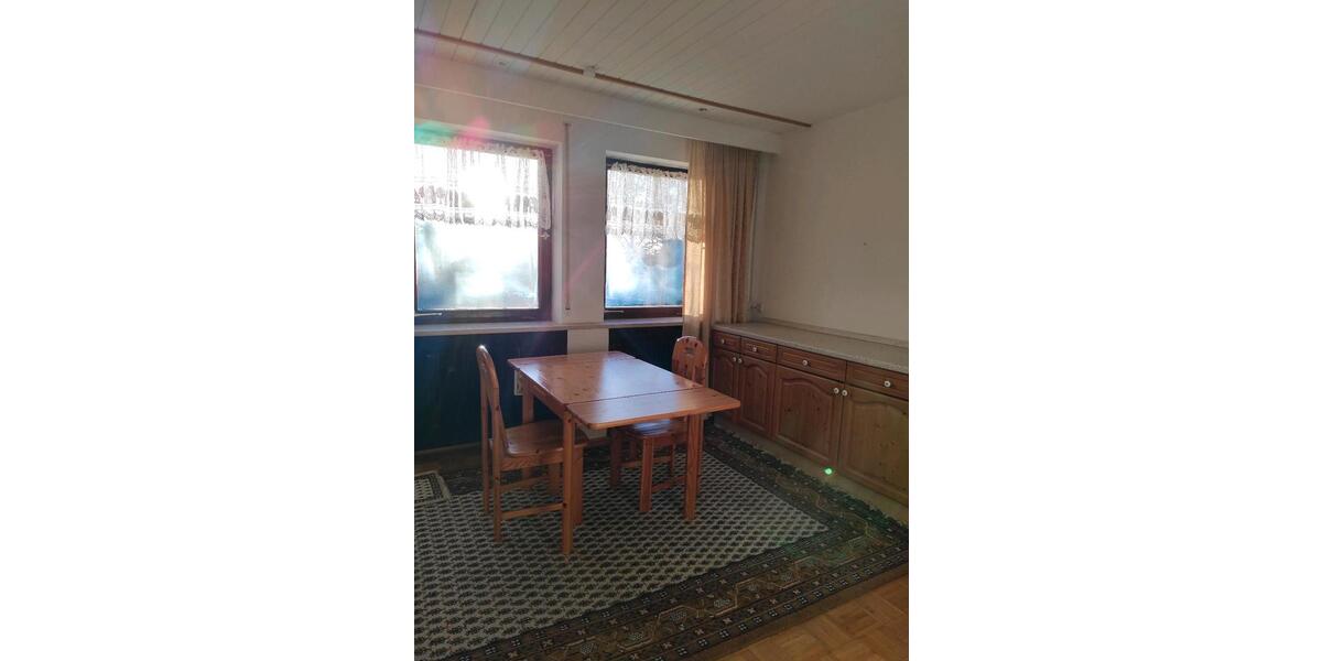 Reihenhaus Horgau - 6 Zimmer, 188 m&sup2;, 1.800&euro; | Angebot:25590833