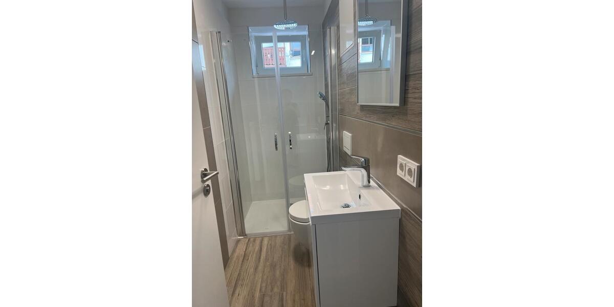 Etagenwohnung Stadtbergen - 1 Zimmer, 20 m&sup2;, 680&euro; | Angebot:26405832