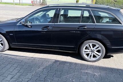 Mercedes-Benz C 220 238.000 km 8.900 &euro; Wehringen 86517