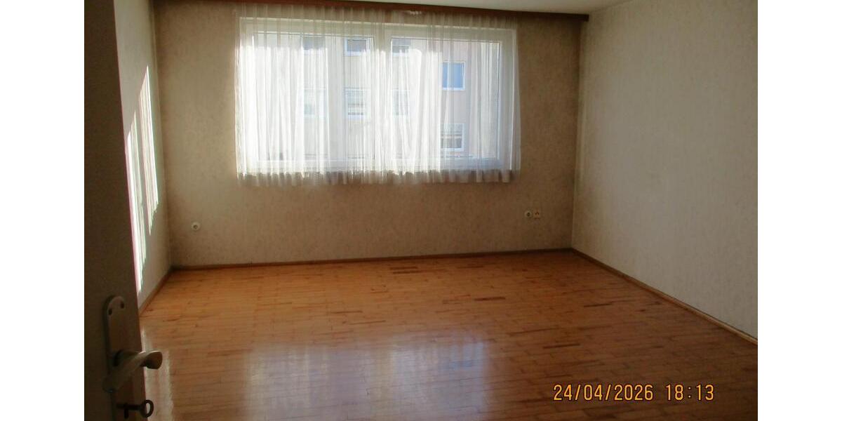 Etagenwohnung Augsburg Pfersee - 3 Zimmer, 69 m&sup2;, 149.000&euro; | Angebot:26960006