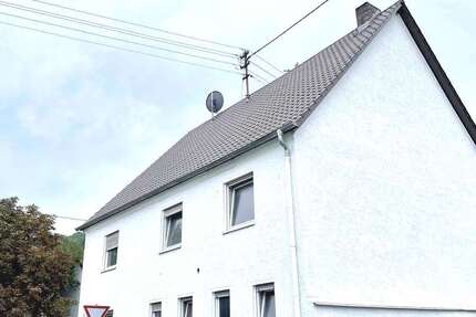 Haus Zusmarshausen-Steinekirch Steinekirch - 7 Zimmer, 215 m&sup2;, 295.000&euro; | Angebot:26308581
