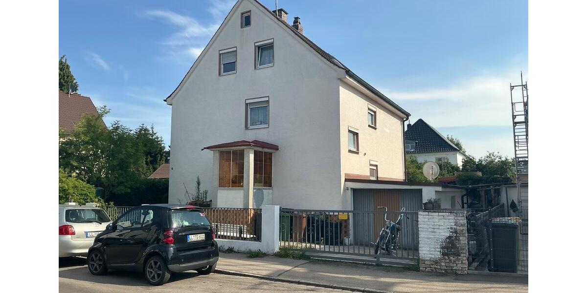 Mehrfamilienhaus, Wohnhaus Augsburg Haunstetten-Siebenbrunn - 7 Zimmer, 160 m&sup2;, 550.000&euro; | Angebot:27055057
