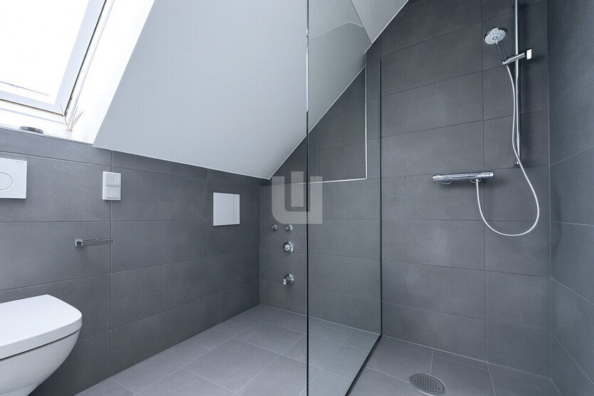 WINDISCH IMMOBILIEN - Hochwertige DG - Wohnung zentral in Germerswang - frei ab 01.01.2026 2 zimmer