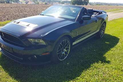 Ford Mustang 86.100 km 40.950 € Königsbrunn 86343