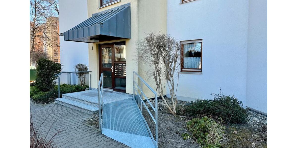 Etagenwohnung Augsburg Firnhaberau - 3 Zimmer, 81 m&sup2;, 380.000&euro; | Angebot:26197667