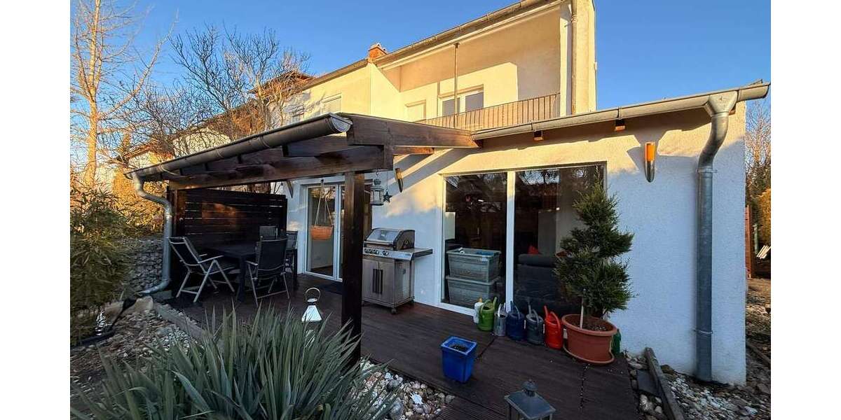 Haus zum Kaufen in Augsburg 559.000 € 130 m² 4 zimmer