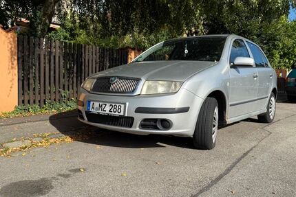 Skoda Fabia 210.000 km 800 € Augsburg 86199