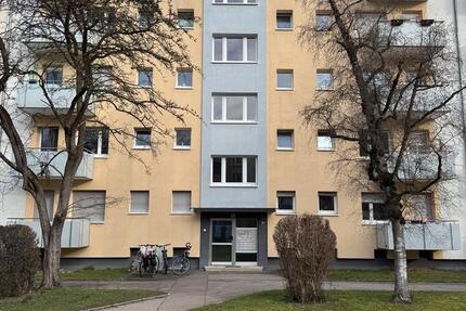 Wohnung Augsburg Haunstetten-Siebenbrunn - 1 Zimmer, 40 m&sup2;, 615&euro; | Angebot:25379396