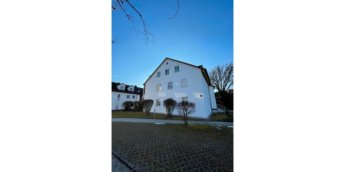 Dachgeschoßwohnung Langweid am Lech - 4 Zimmer, 100 m&sup2;, 385.000&euro; | Angebot:24984713