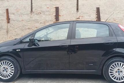 Fiat Grande Punto 120.000 km 2.700 &euro; Augsburg 86167