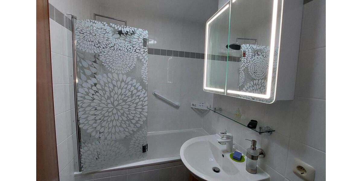 Dachgeschoßwohnung Gersthofen - 1 Zimmer, 40 m&sup2;, 900&euro; | Angebot:25218931