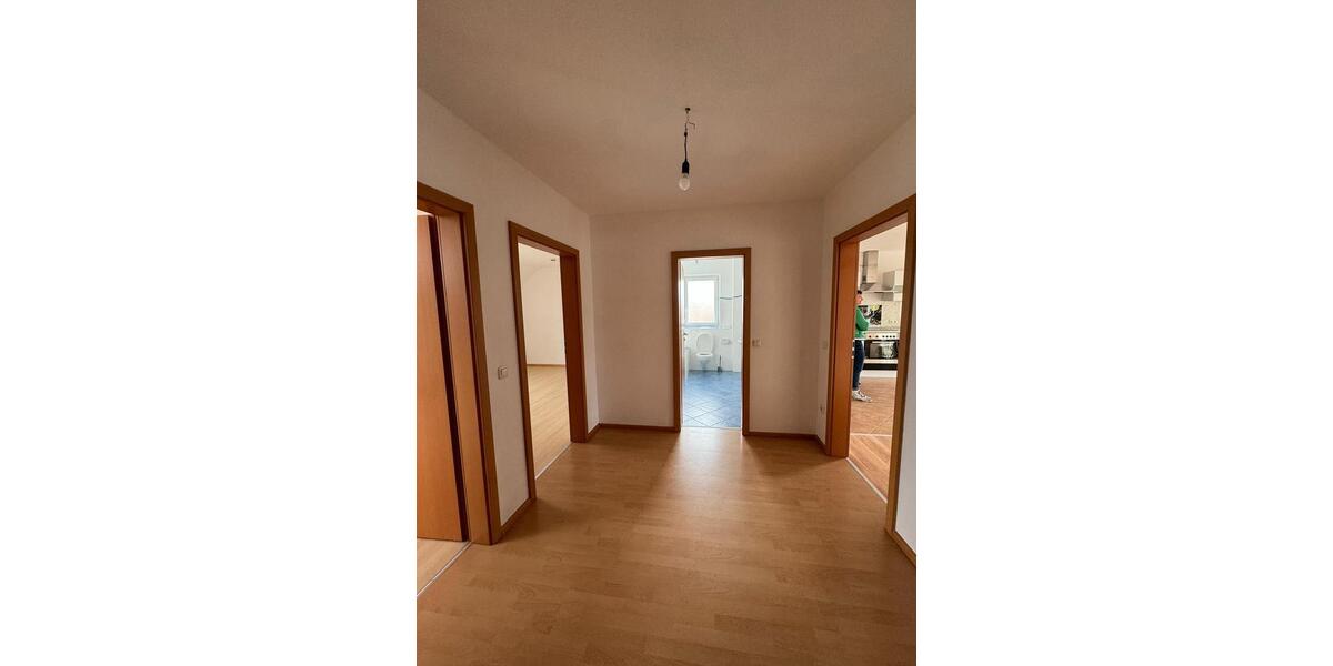 Mehrfamilienhaus, Wohnhaus Langweid am Lech - 3 Zimmer, 82 m&sup2;, 380.000&euro; | Angebot:26044923